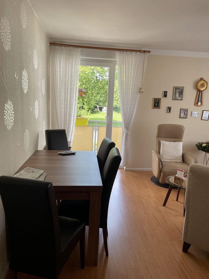 Prenájom bytu 2-izbový 52 m², Bad Salzuflen, Severné Porýnie - Westfálsko Prenájom bytu 2-izbový 52 m², Bad Salzuflen, Severné Porýnie - Westfálsko