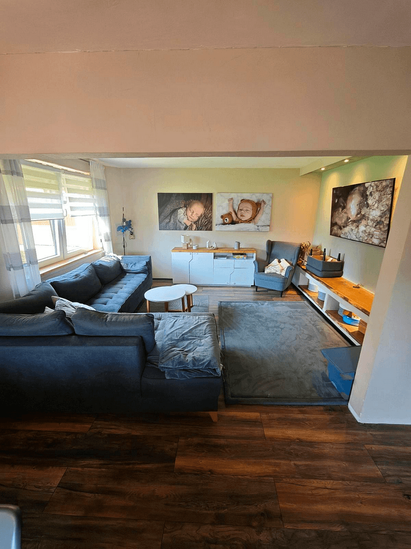 Predaj domu 130 m², pozemok 255 m², Rinteln, Dolné Sasko Predaj domu 130 m², pozemok 255 m², Rinteln, Dolné Sasko