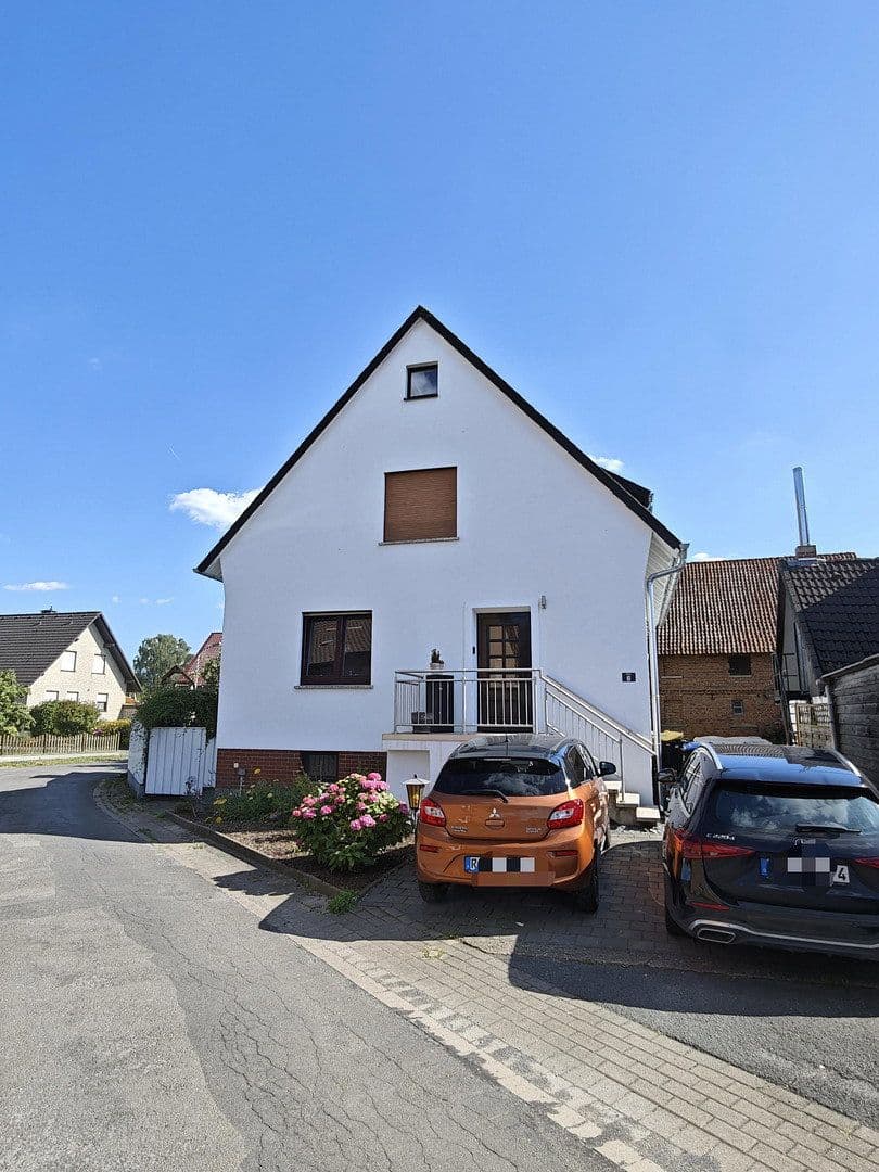 Predaj domu 130 m², pozemok 255 m², Rinteln, Dolné Sasko Predaj domu 130 m², pozemok 255 m², Rinteln, Dolné Sasko