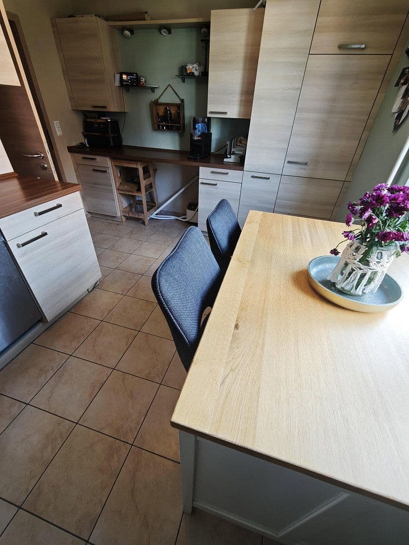 Predaj domu 130 m², pozemok 255 m², Rinteln, Dolné Sasko Predaj domu 130 m², pozemok 255 m², Rinteln, Dolné Sasko