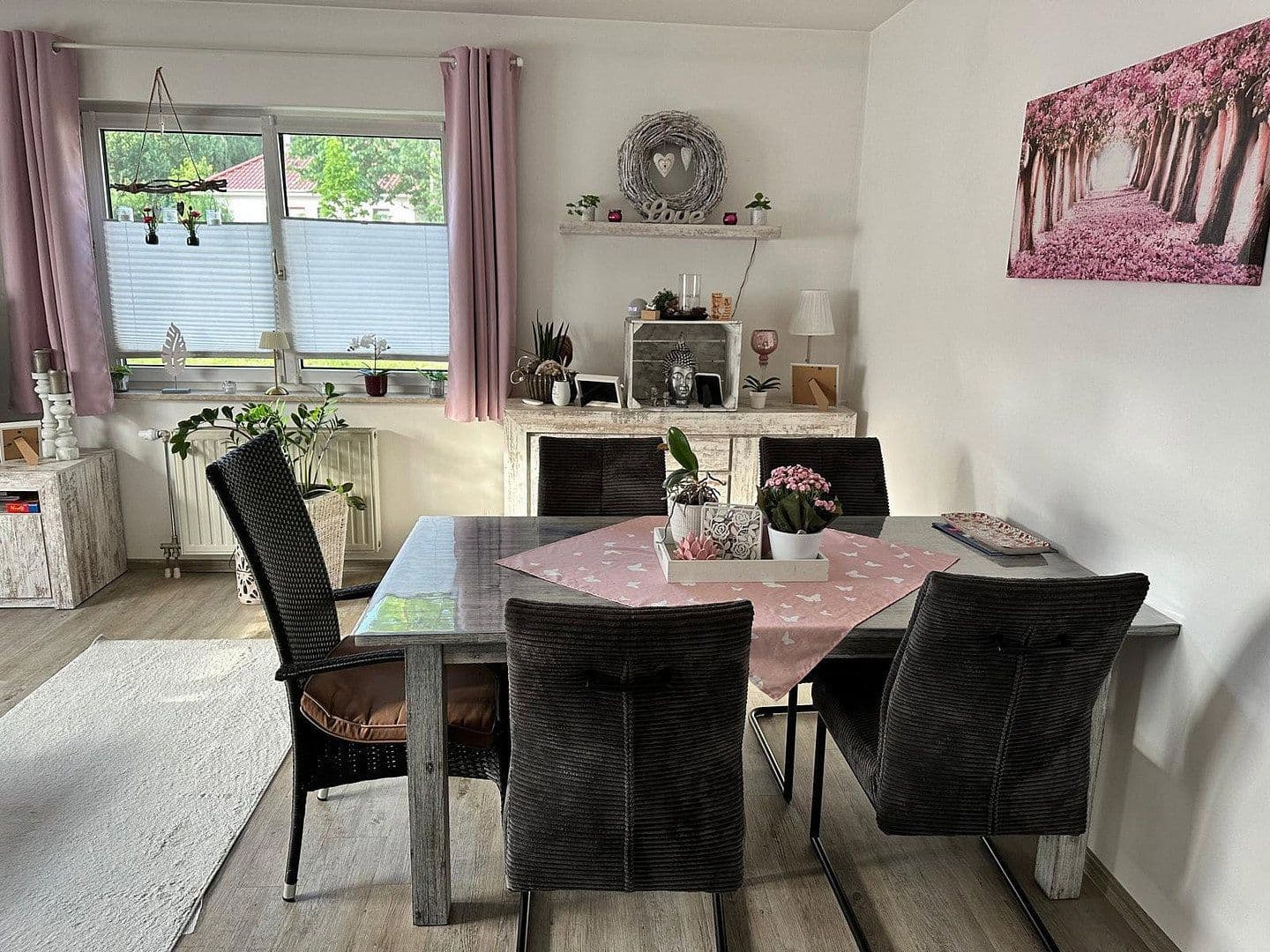 Prenájom bytu 3-izbový 70 m², Neuburg, Meklenbursko-Predpomoransko Prenájom bytu 3-izbový 70 m², Neuburg, Meklenbursko-Predpomoransko