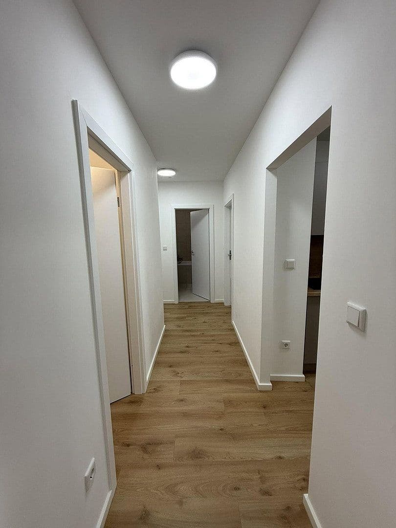 Prenájom bytu 2-izbový 58 m², Wettersteinstraße 53, Nürnberg, Bavorsko Prenájom bytu 2-izbový 58 m², Wettersteinstraße 53, Nürnberg, Bavorsko