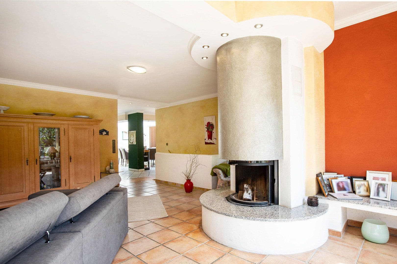 Predaj domu 140 m², pozemok 509 m², Sulzbach (Taunus), Hesensko Predaj domu 140 m², pozemok 509 m², Sulzbach (Taunus), Hesensko