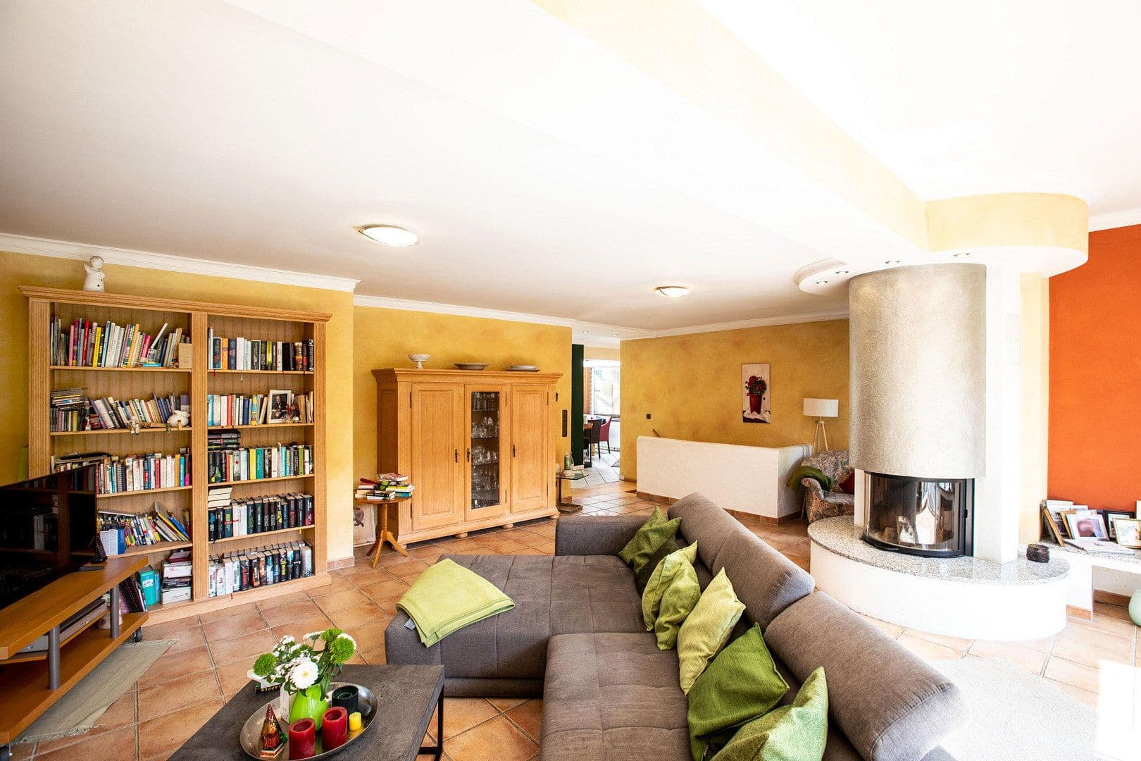 Predaj domu 140 m², pozemok 509 m², Sulzbach (Taunus), Hesensko Predaj domu 140 m², pozemok 509 m², Sulzbach (Taunus), Hesensko