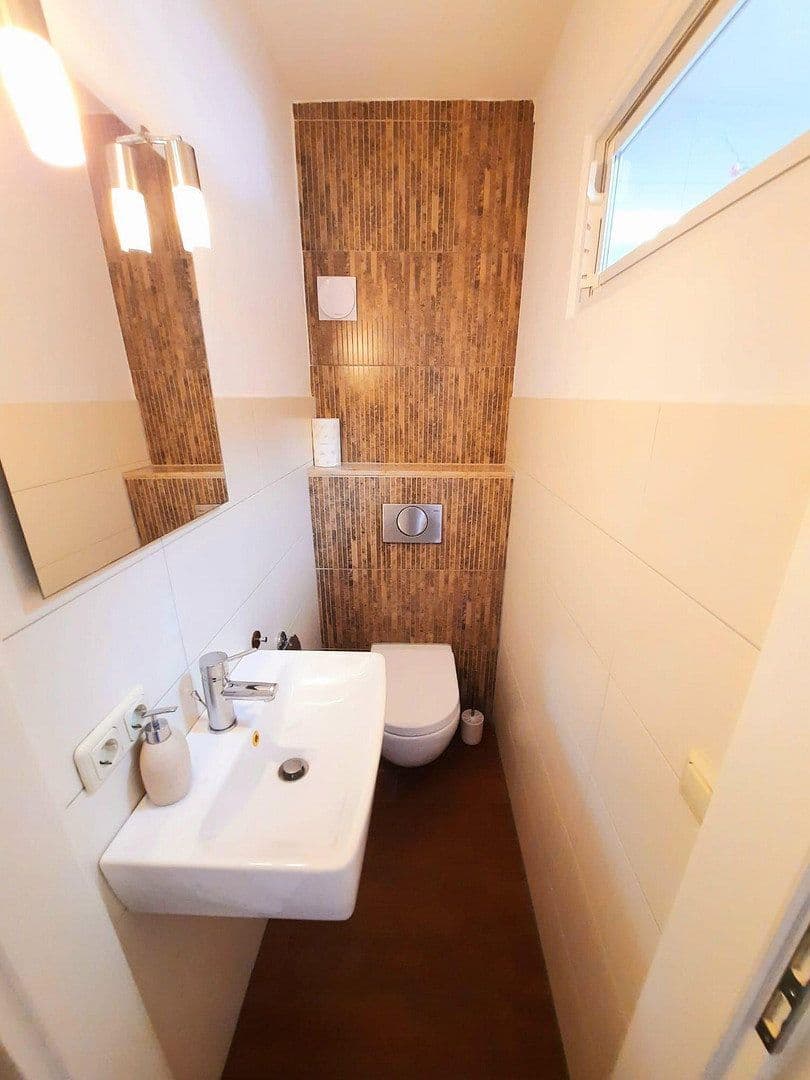 Predaj bytu 2-izbový 74 m², Johnsallee, Hamburg, Hamburg Predaj bytu 2-izbový 74 m², Johnsallee, Hamburg, Hamburg