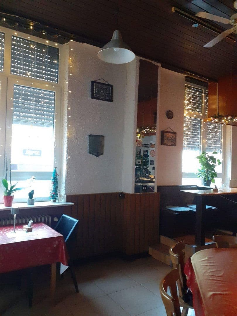Prenájom nebytového priestoru 51 m², Mannheim, Bádensko-Wurttembersko Prenájom nebytového priestoru 51 m², Mannheim, Bádensko-Wurttembersko