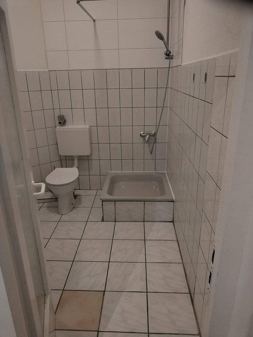 Prenájom bytu 2-izbový 55 m², Saalbaustraße 35, Darmstadt, Hesensko Prenájom bytu 2-izbový 55 m², Saalbaustraße 35, Darmstadt, Hesensko
