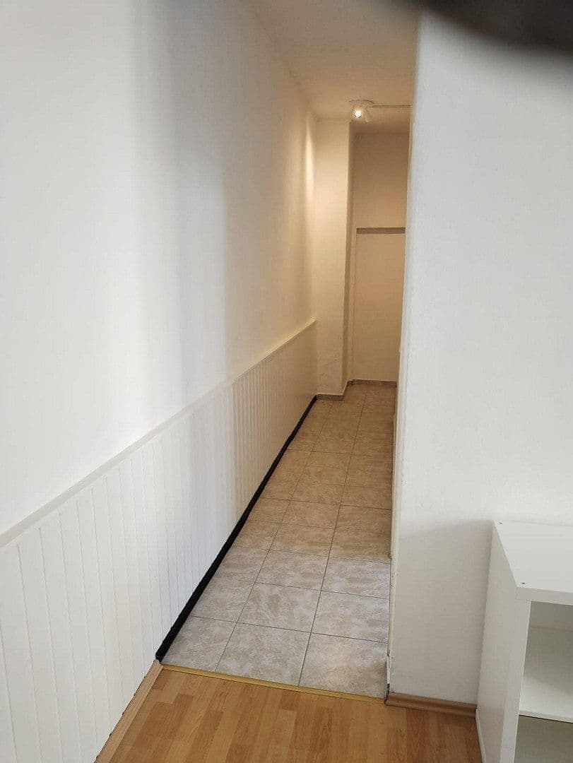 Prenájom bytu 2-izbový 55 m², Saalbaustraße 35, Darmstadt, Hesensko Prenájom bytu 2-izbový 55 m², Saalbaustraße 35, Darmstadt, Hesensko