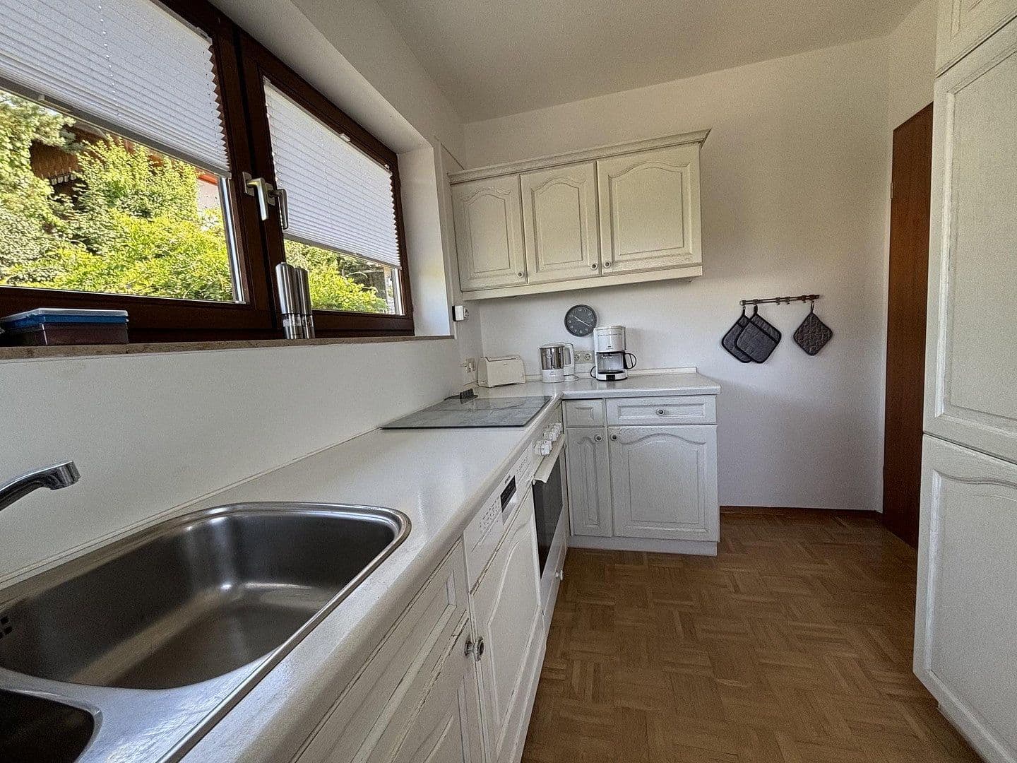 Prenájom bytu 4-izbový 110 m², Salem, Bádensko-Wurttembersko Prenájom bytu 4-izbový 110 m², Salem, Bádensko-Wurttembersko