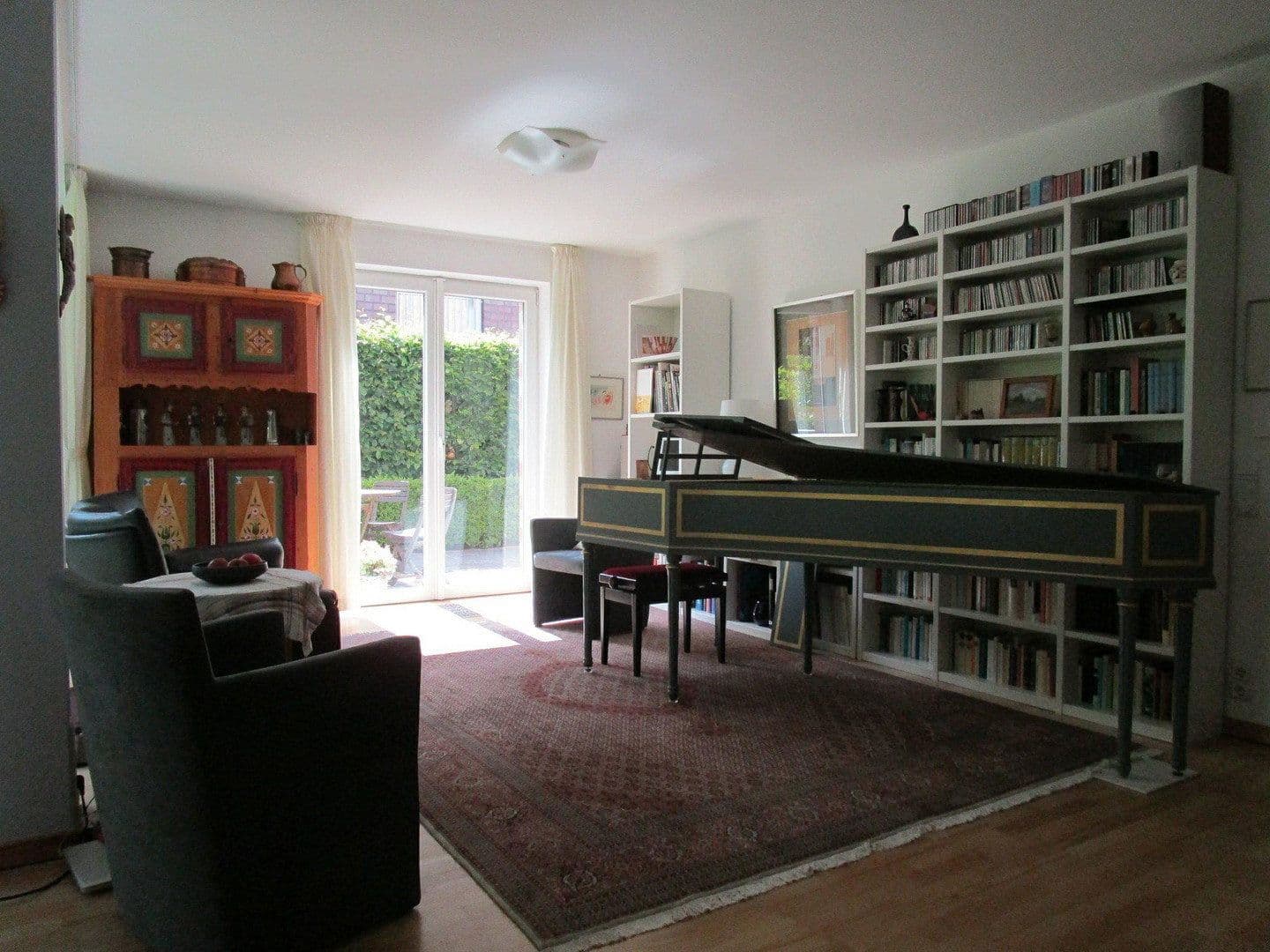 Prenájom bytu 4-izbový 148 m², Berlin, Berlín Prenájom bytu 4-izbový 148 m², Berlin, Berlín