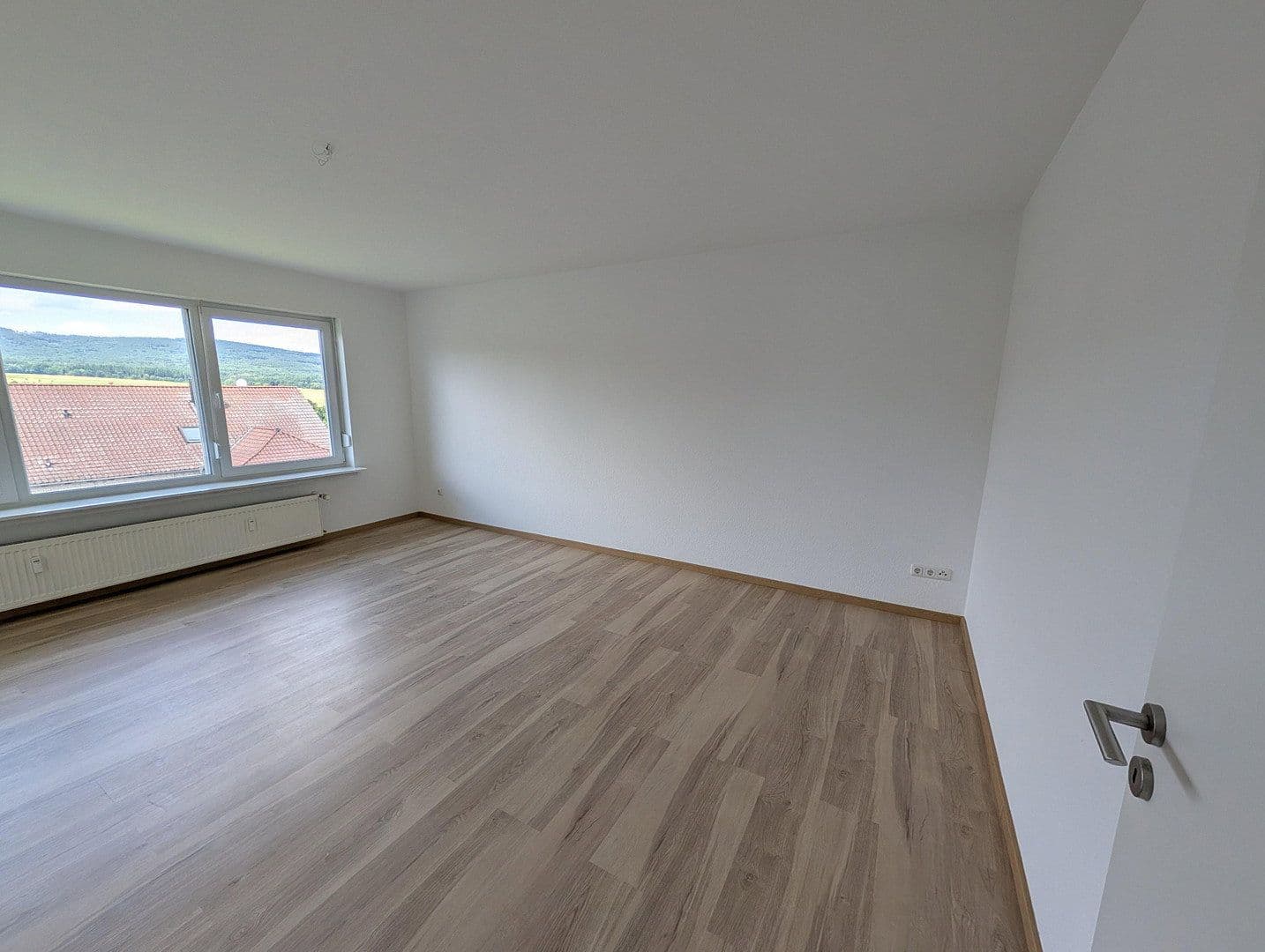 Predaj domu 200 m², pozemok 752 m², Jesberg, Hesensko Predaj domu 200 m², pozemok 752 m², Jesberg, Hesensko