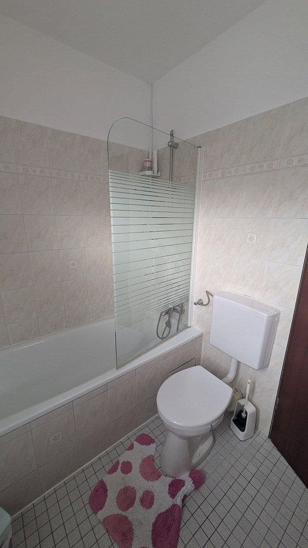 Predaj domu 139 m², pozemok 318 m², Flörsheim, Hesensko Predaj domu 139 m², pozemok 318 m², Flörsheim, Hesensko