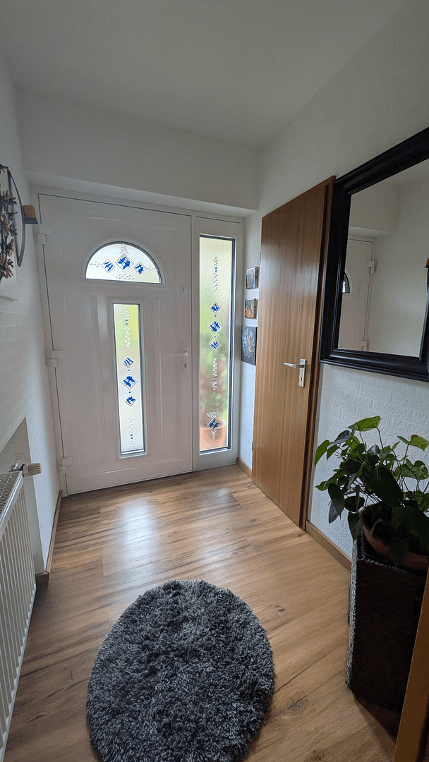 Predaj domu 139 m², pozemok 318 m², Flörsheim, Hesensko Predaj domu 139 m², pozemok 318 m², Flörsheim, Hesensko