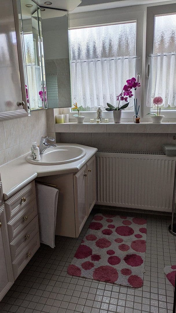 Predaj domu 139 m², pozemok 318 m², Flörsheim, Hesensko Predaj domu 139 m², pozemok 318 m², Flörsheim, Hesensko