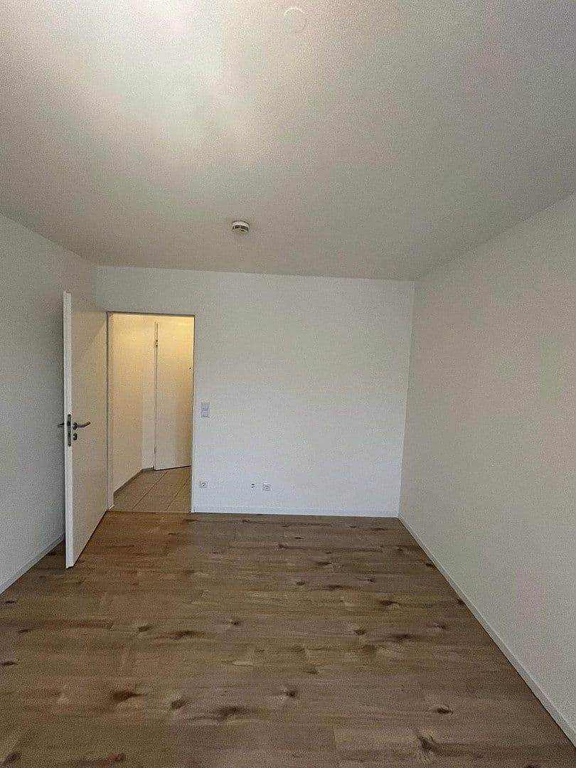Prenájom bytu 1-izbový 22 m², Homburg, Sársko Prenájom bytu 1-izbový 22 m², Homburg, Sársko