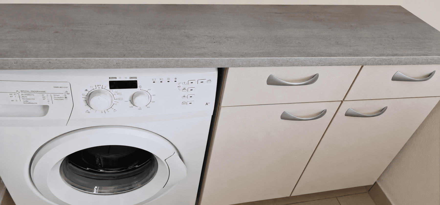 Prenájom bytu 2-izbový 61 m², Heilbronn, Bádensko-Wurttembersko Prenájom bytu 2-izbový 61 m², Heilbronn, Bádensko-Wurttembersko