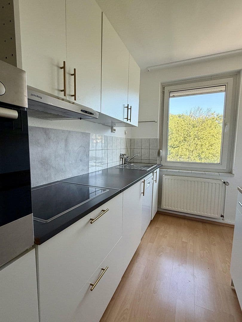 Prenájom bytu 3-izbový 70 m², Aachen, Severné Porýnie - Westfálsko Prenájom bytu 3-izbový 70 m², Aachen, Severné Porýnie - Westfálsko