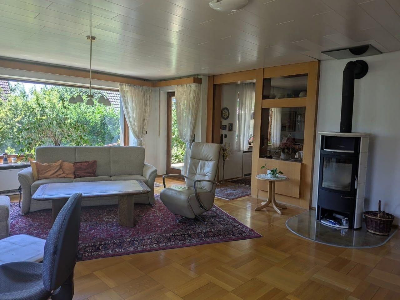 Predaj domu 130 m², pozemok 527 m², Bietigheim-Bissingen, Bádensko-Wurttembersko Predaj domu 130 m², pozemok 527 m², Bietigheim-Bissingen, Bádensko-Wurttembersko