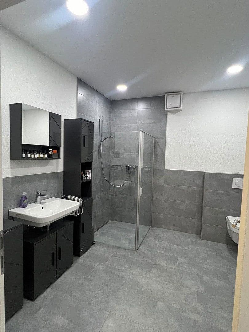Prenájom bytu 2-izbový 52 m², Bretten, Bádensko-Wurttembersko Prenájom bytu 2-izbový 52 m², Bretten, Bádensko-Wurttembersko