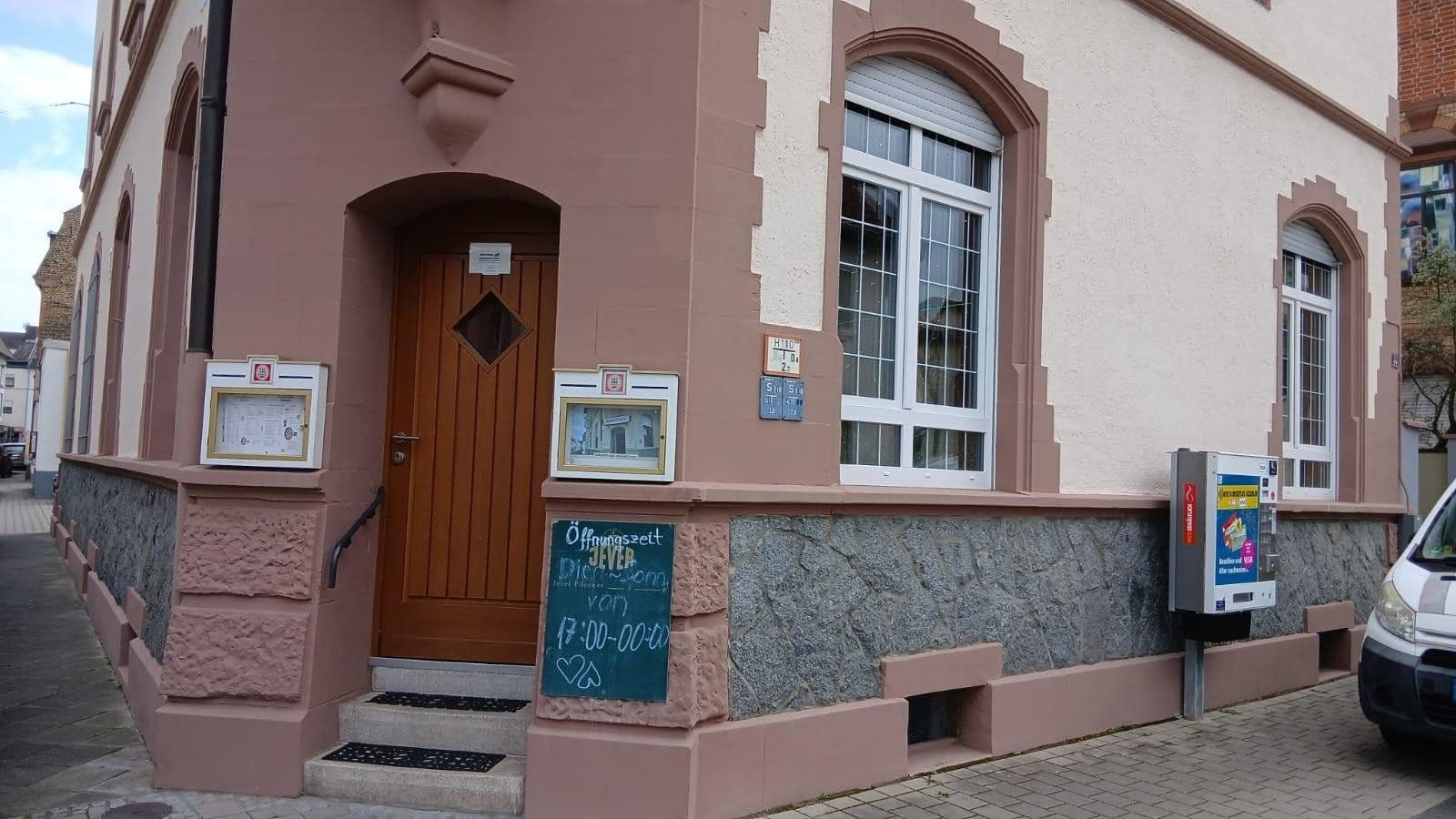 Prenájom nebytového priestoru 68 m², Mannheim, Bádensko-Wurttembersko Prenájom nebytového priestoru 68 m², Mannheim, Bádensko-Wurttembersko