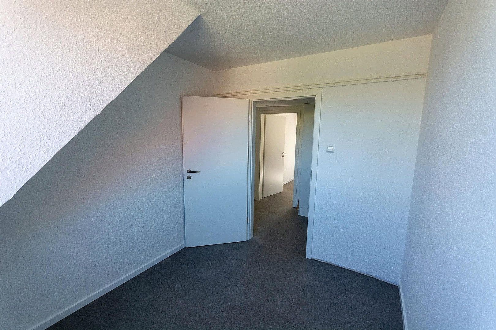 Prenájom bytu 4-izbový 79 m², Burgdorf, Dolné Sasko Prenájom bytu 4-izbový 79 m², Burgdorf, Dolné Sasko