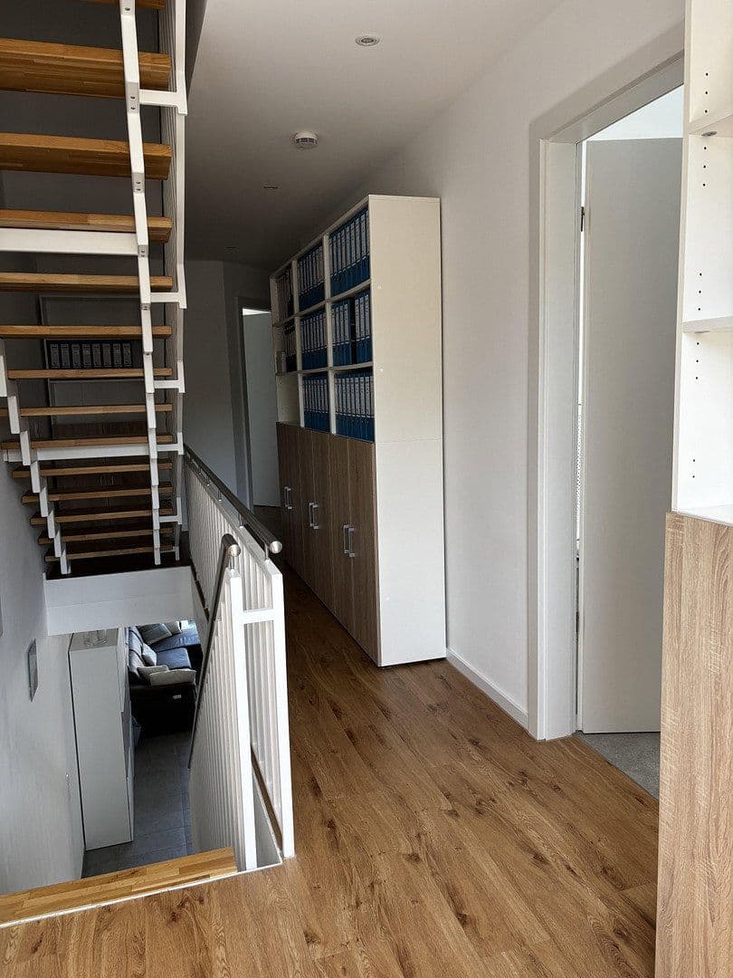 Prenájom domu 148 m², pozemok 340 m², An der Eisenkaul 21 a, Euskirchen, Severné Porýnie - Westfálsko Prenájom domu 148 m², pozemok 340 m², An der Eisenkaul 21 a, Euskirchen, Severné Porýnie - Westfálsko