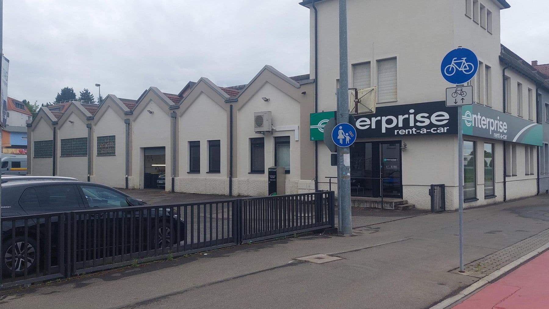 Prenájom nebytového priestoru 460 m², Konrad-Adenauer-Str. 49, Reutlingen, Bádensko-Wurttembersko Prenájom nebytového priestoru 460 m², Konrad-Adenauer-Str. 49, Reutlingen, Bádensko-Wurttembersko