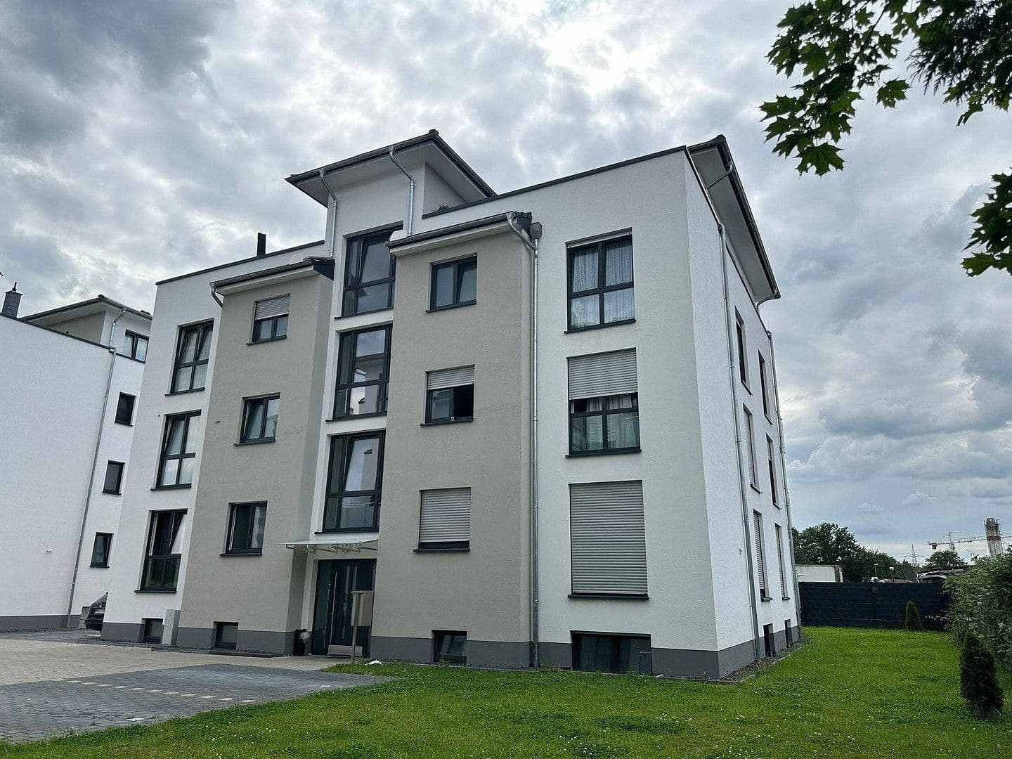 Prenájom bytu 3-izbový 86 m², Erlensee, Hesensko Prenájom bytu 3-izbový 86 m², Erlensee, Hesensko