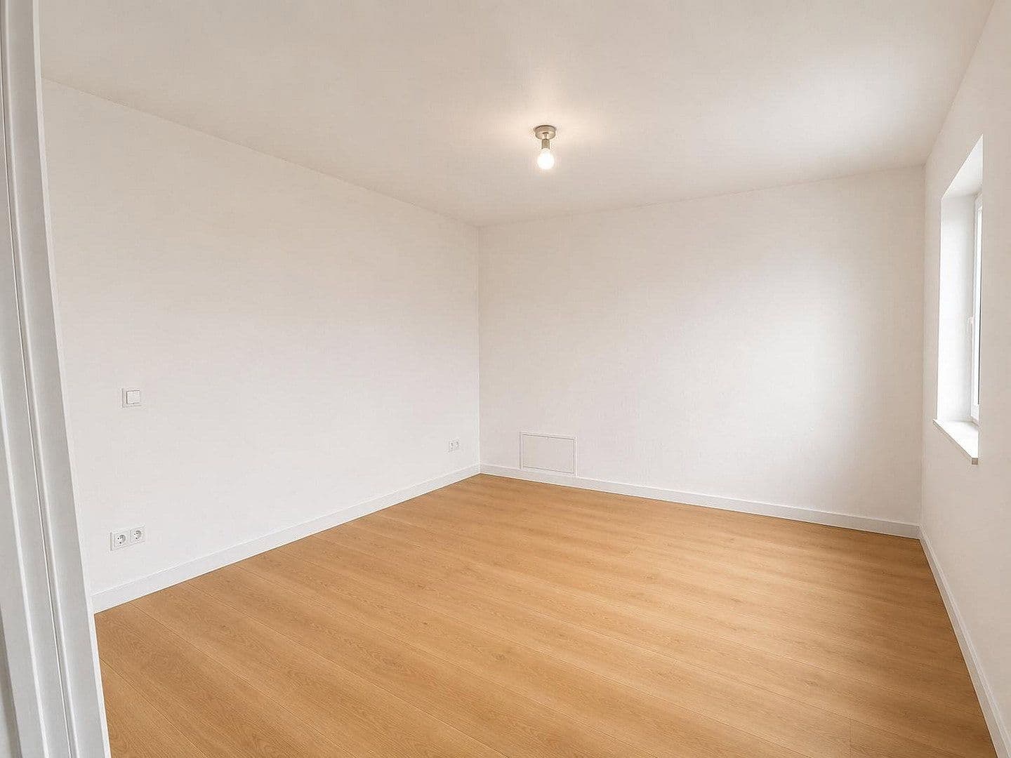 Prenájom bytu 2-izbový 67 m², Hintergasse 17, Frankenthal, Porýnie-Falcko Prenájom bytu 2-izbový 67 m², Hintergasse 17, Frankenthal, Porýnie-Falcko