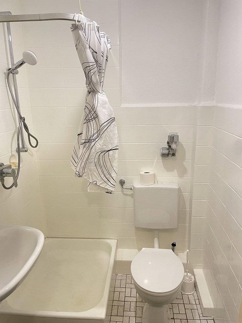 Prenájom bytu 1-izbový 24 m², Steilshooper Str. 19, Hamburg, Hamburg Prenájom bytu 1-izbový 24 m², Steilshooper Str. 19, Hamburg, Hamburg