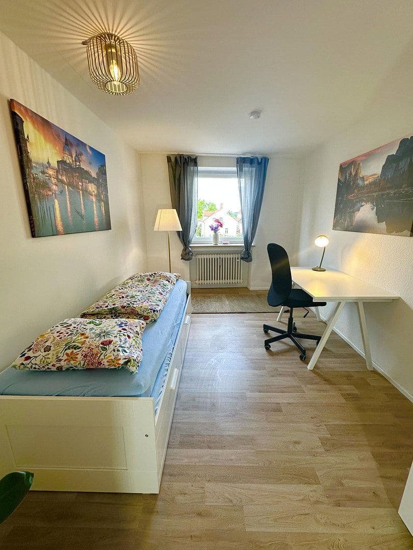 Prenájom bytu 3-izbový 13 m², Kaufbeuren, Bavorsko Prenájom bytu 3-izbový 13 m², Kaufbeuren, Bavorsko
