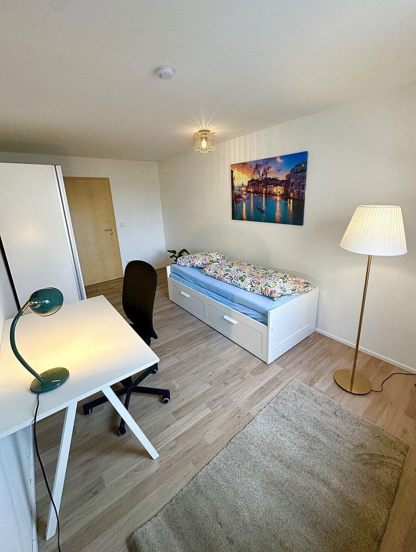 Prenájom bytu 3-izbový 13 m², Kaufbeuren, Bavorsko Prenájom bytu 3-izbový 13 m², Kaufbeuren, Bavorsko