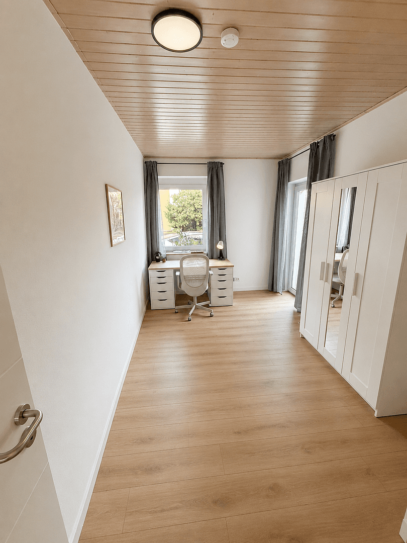Prenájom bytu 18 m², Erlanger Straße 7, Spardorf, Bavorsko Prenájom bytu 18 m², Erlanger Straße 7, Spardorf, Bavorsko