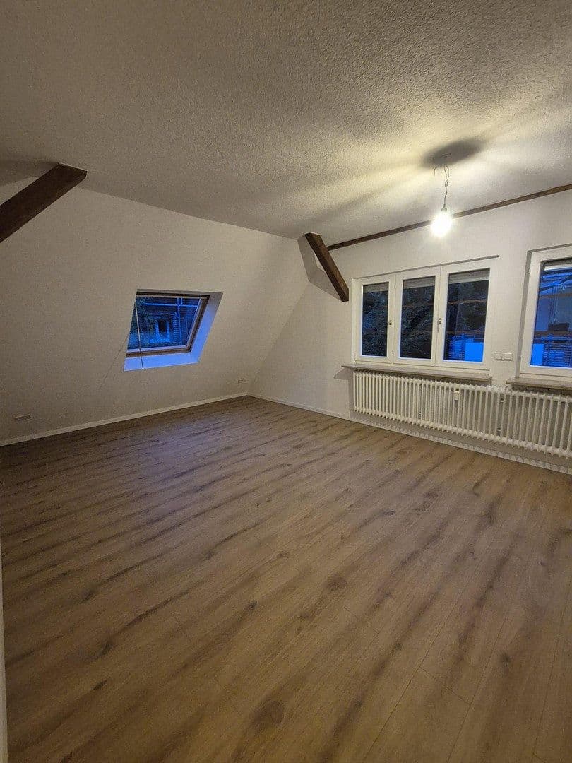 Prenájom bytu 3-izbový 79 m², Konstanz, Bádensko-Wurttembersko Prenájom bytu 3-izbový 79 m², Konstanz, Bádensko-Wurttembersko