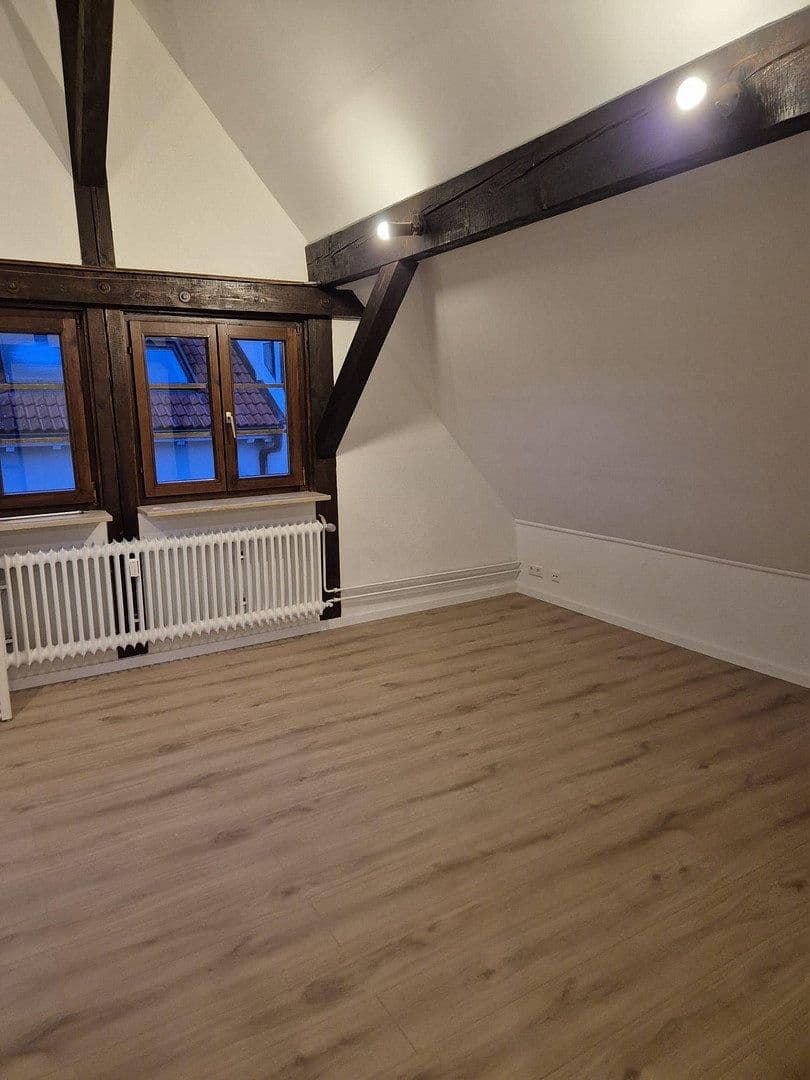 Prenájom bytu 3-izbový 79 m², Konstanz, Bádensko-Wurttembersko Prenájom bytu 3-izbový 79 m², Konstanz, Bádensko-Wurttembersko