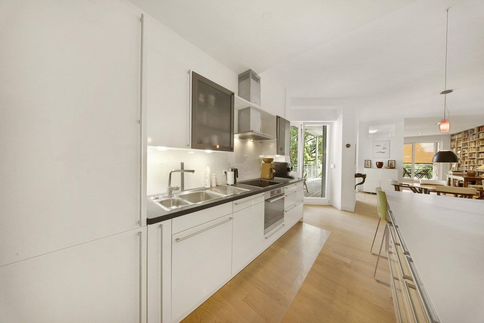 Predaj bytu 3-izbový 199 m², Karlsruhe, Bádensko-Wurttembersko Predaj bytu 3-izbový 199 m², Karlsruhe, Bádensko-Wurttembersko