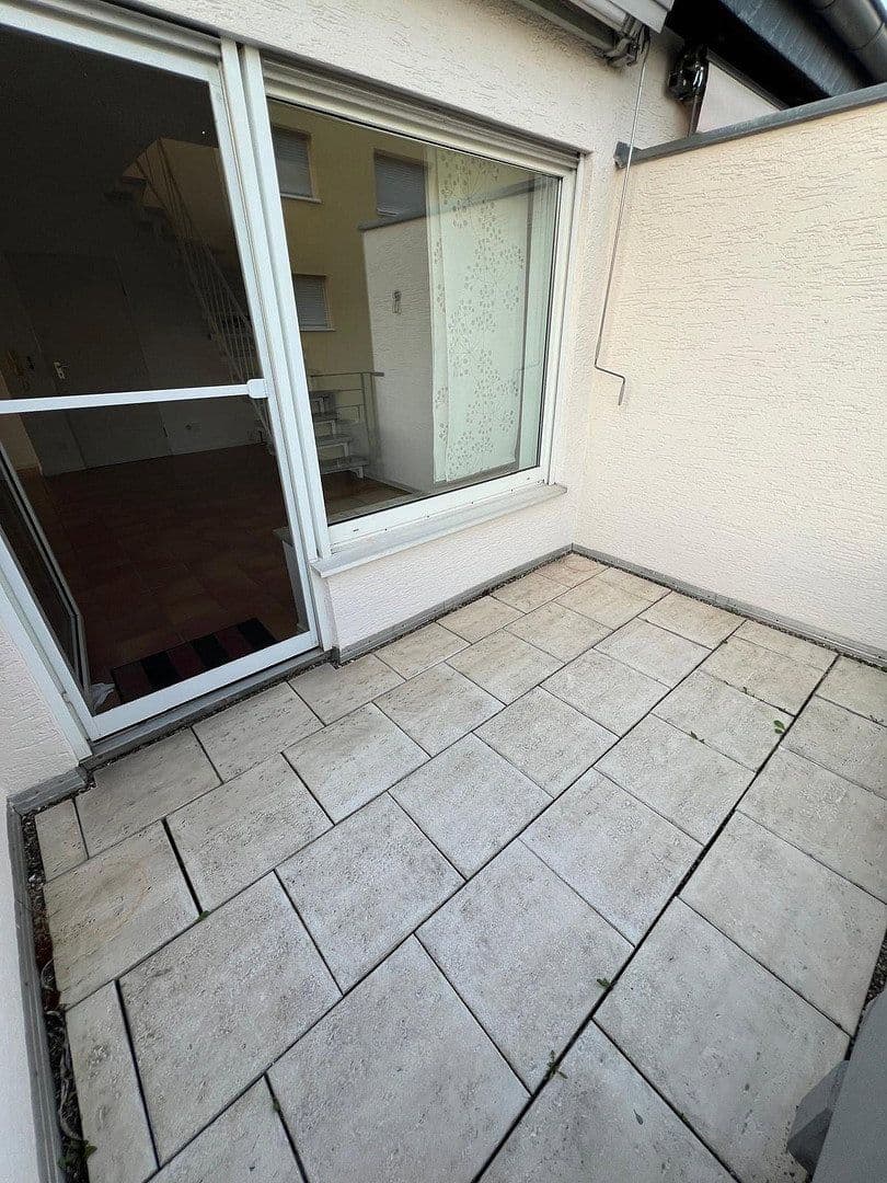 Prenájom bytu 2-izbový 79 m², Rosmarinheide 18a, Troisdorf, Severné Porýnie - Westfálsko Prenájom bytu 2-izbový 79 m², Rosmarinheide 18a, Troisdorf, Severné Porýnie - Westfálsko