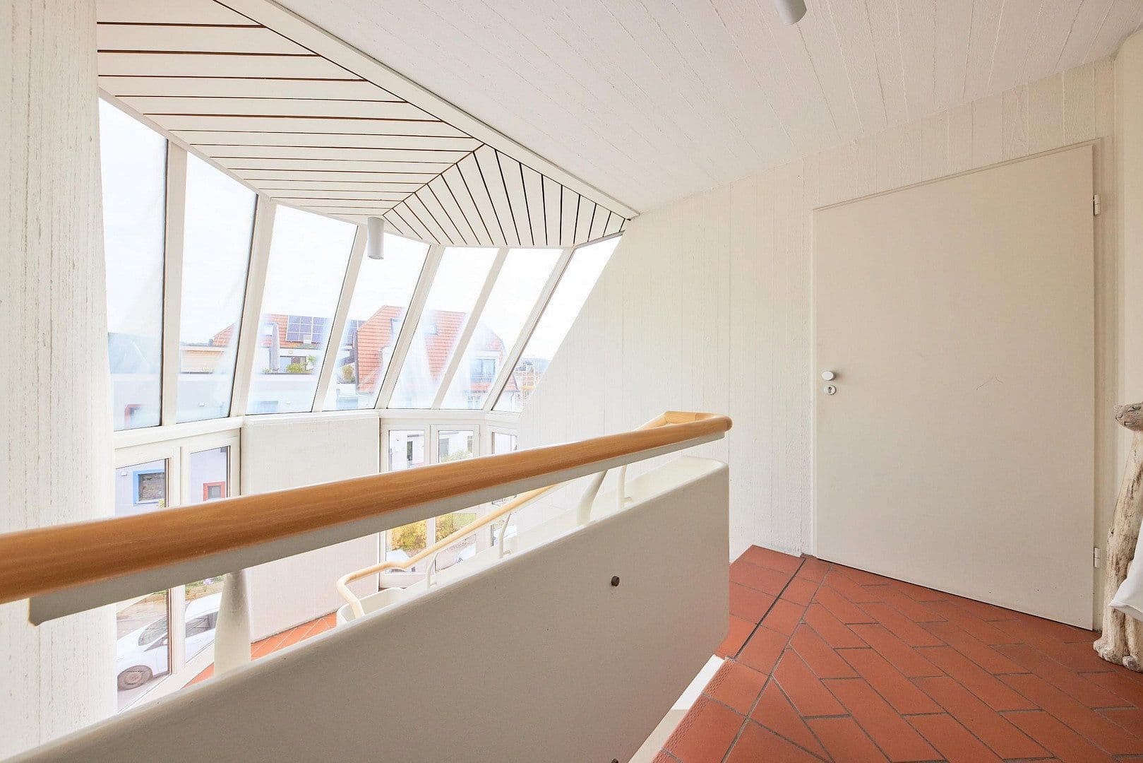 Prenájom bytu 5-izbový 182 m², Herrenberg, Bádensko-Wurttembersko Prenájom bytu 5-izbový 182 m², Herrenberg, Bádensko-Wurttembersko