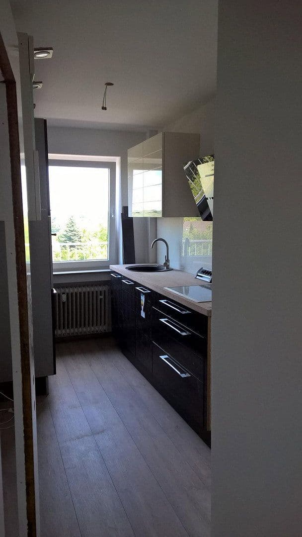 Predaj bytu 3-izbový 77 m², Heinrich-Hoerle-Str. 25, Köln, Severné Porýnie - Westfálsko Predaj bytu 3-izbový 77 m², Heinrich-Hoerle-Str. 25, Köln, Severné Porýnie - Westfálsko