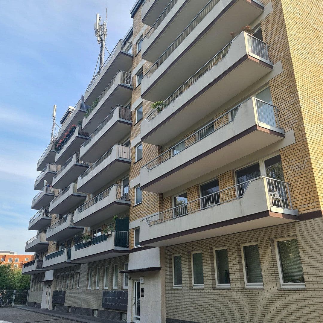 Predaj bytu 3-izbový 77 m², Heinrich-Hoerle-Str. 25, Köln, Severné Porýnie - Westfálsko Predaj bytu 3-izbový 77 m², Heinrich-Hoerle-Str. 25, Köln, Severné Porýnie - Westfálsko