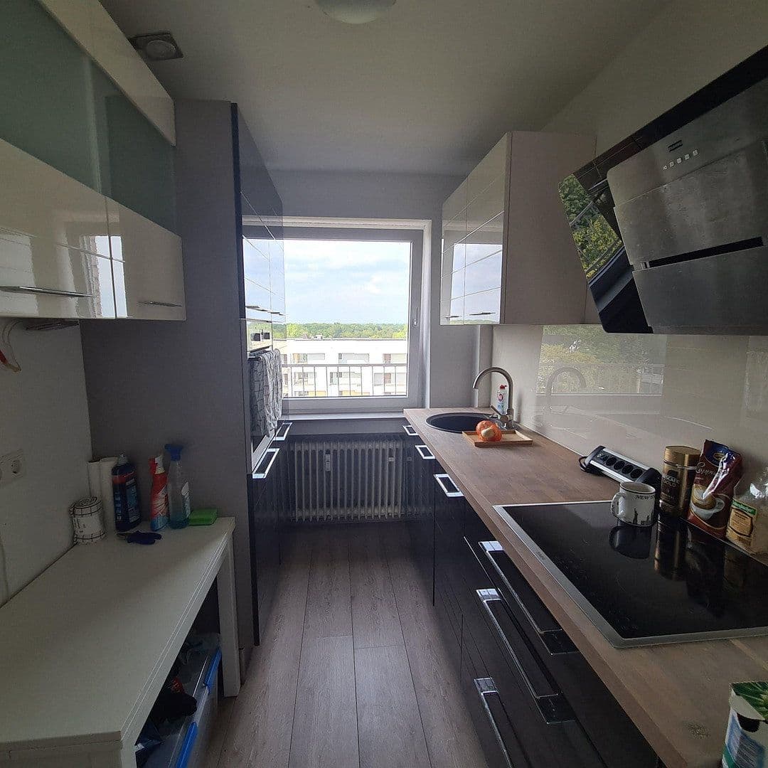 Predaj bytu 3-izbový 77 m², Heinrich-Hoerle-Str. 25, Köln, Severné Porýnie - Westfálsko Predaj bytu 3-izbový 77 m², Heinrich-Hoerle-Str. 25, Köln, Severné Porýnie - Westfálsko