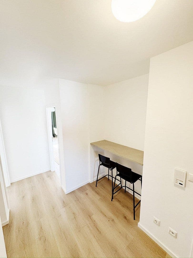 Prenájom bytu 14 m², Brieger Straße 9, München, Bavorsko Prenájom bytu 14 m², Brieger Straße 9, München, Bavorsko