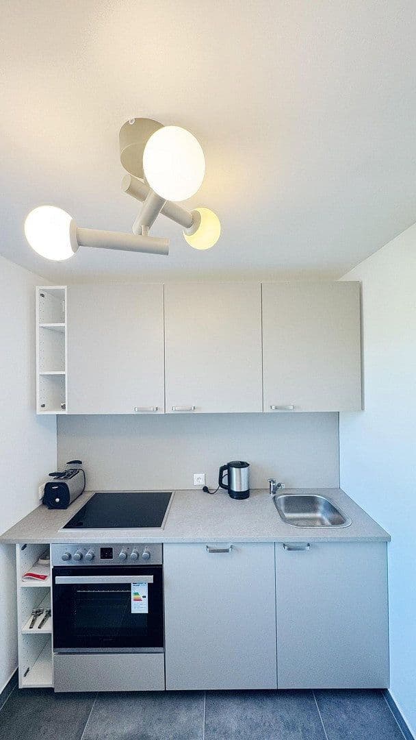 Prenájom bytu 14 m², Brieger Straße 9, München, Bavorsko Prenájom bytu 14 m², Brieger Straße 9, München, Bavorsko