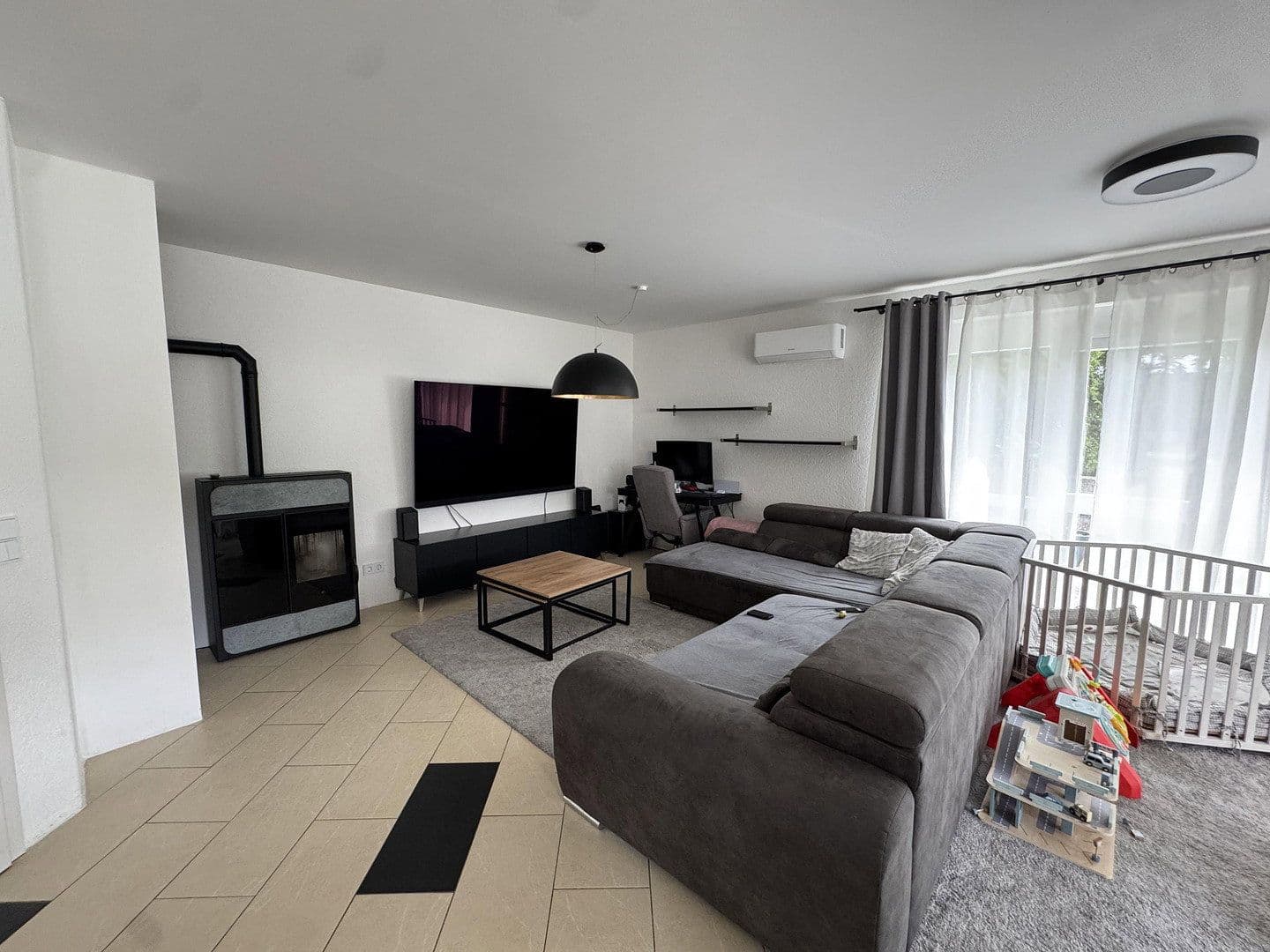 Predaj domu 134 m², pozemok 711 m², Kirchroth, Bavorsko Predaj domu 134 m², pozemok 711 m², Kirchroth, Bavorsko