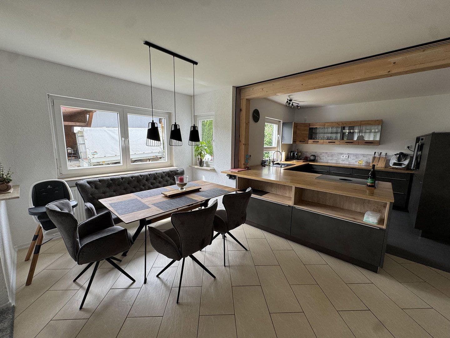 Predaj domu 134 m², pozemok 711 m², Kirchroth, Bavorsko Predaj domu 134 m², pozemok 711 m², Kirchroth, Bavorsko