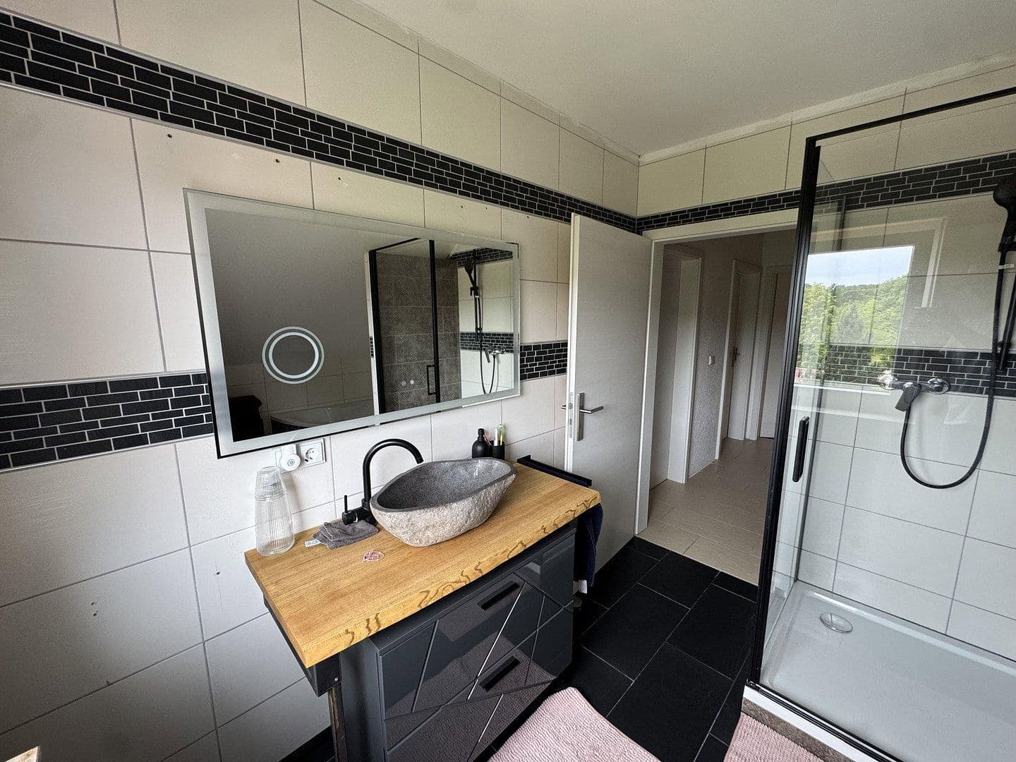 Predaj domu 134 m², pozemok 711 m², Kirchroth, Bavorsko Predaj domu 134 m², pozemok 711 m², Kirchroth, Bavorsko