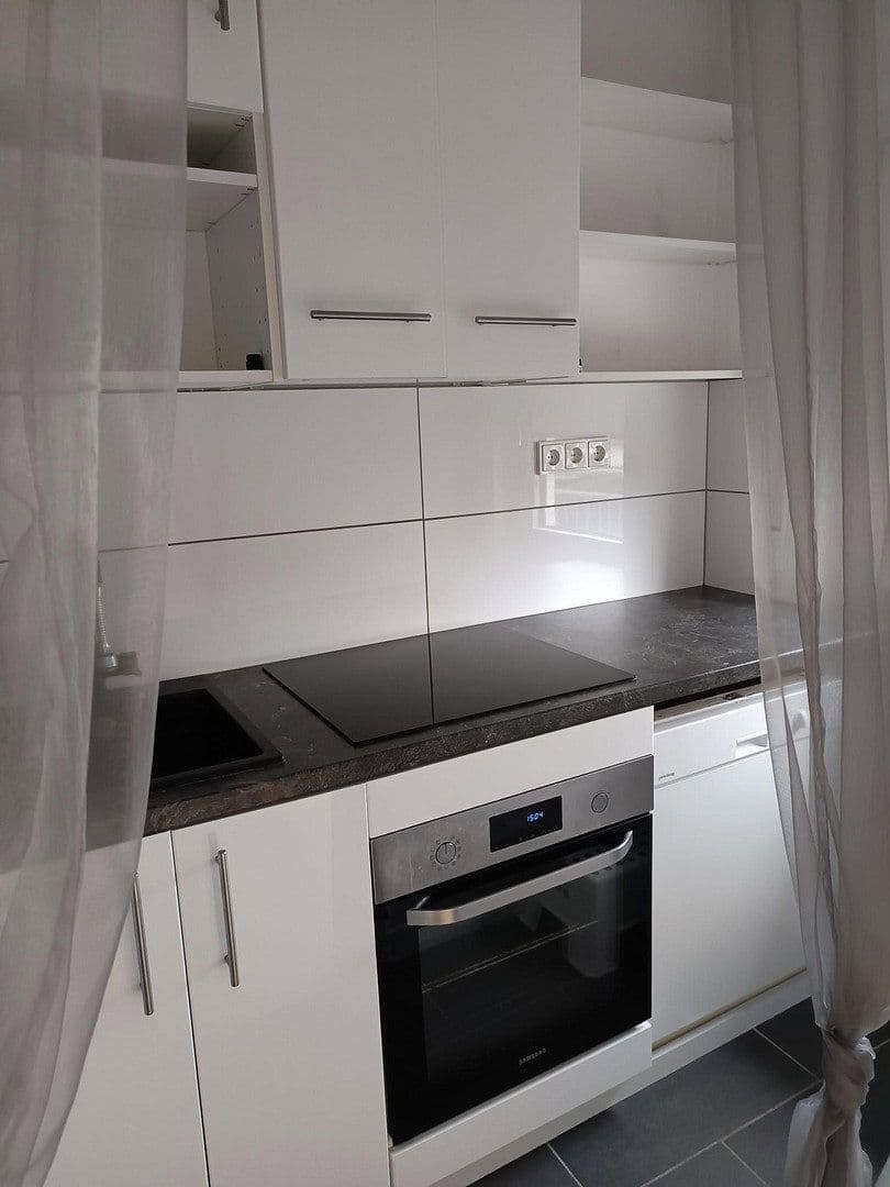 Predaj domu 137 m², pozemok 343 m², Griesheim, Hesensko Predaj domu 137 m², pozemok 343 m², Griesheim, Hesensko