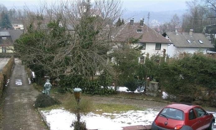 Predaj domu 195 m², pozemok 2.200 m², Gernsbach, Bádensko-Wurttembersko Predaj domu 195 m², pozemok 2.200 m², Gernsbach, Bádensko-Wurttembersko