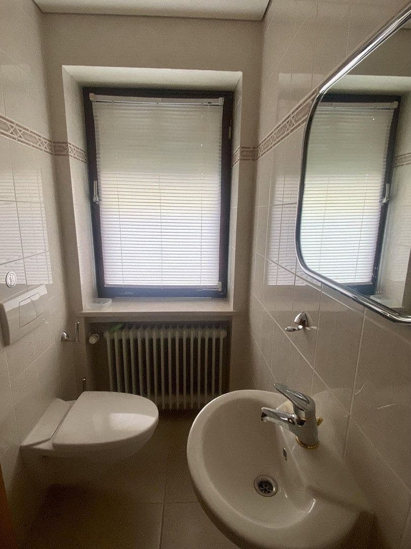 Predaj domu 214 m², pozemok 749 m², Welfenstraße 9, Untermeitingen, Bavorsko Predaj domu 214 m², pozemok 749 m², Welfenstraße 9, Untermeitingen, Bavorsko