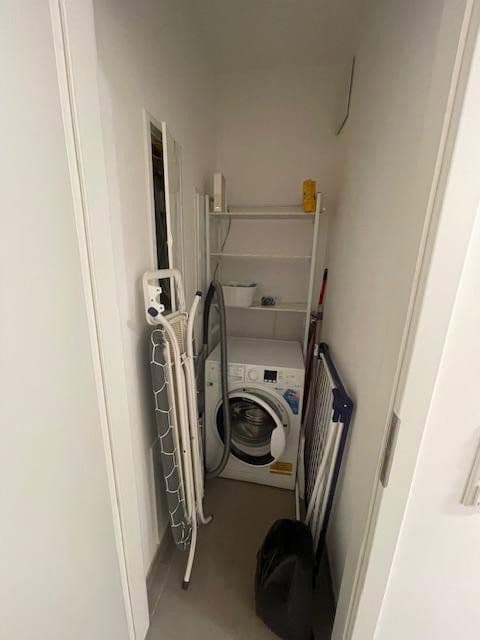Prenájom bytu 1-izbový 51 m², Fuchstanzstr. 30, Frankfurt, Hesensko Prenájom bytu 1-izbový 51 m², Fuchstanzstr. 30, Frankfurt, Hesensko